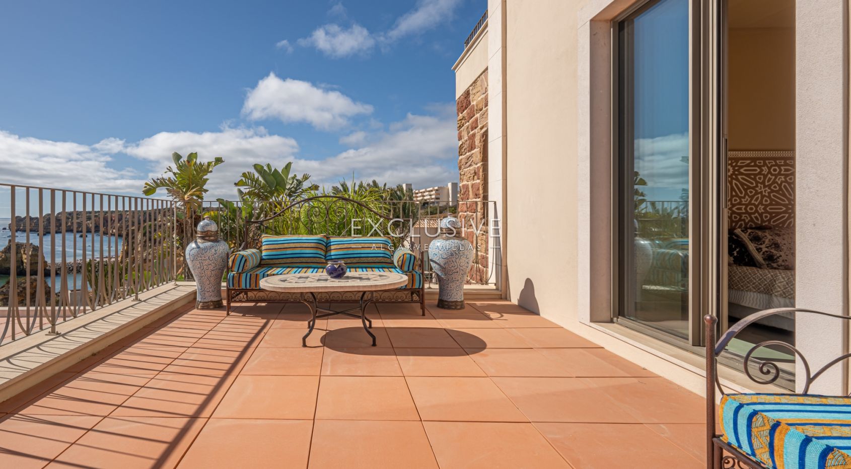 Moradia de frente para o mar com 8 quartos com ilha privada em Lagos, Algarve, Portugal