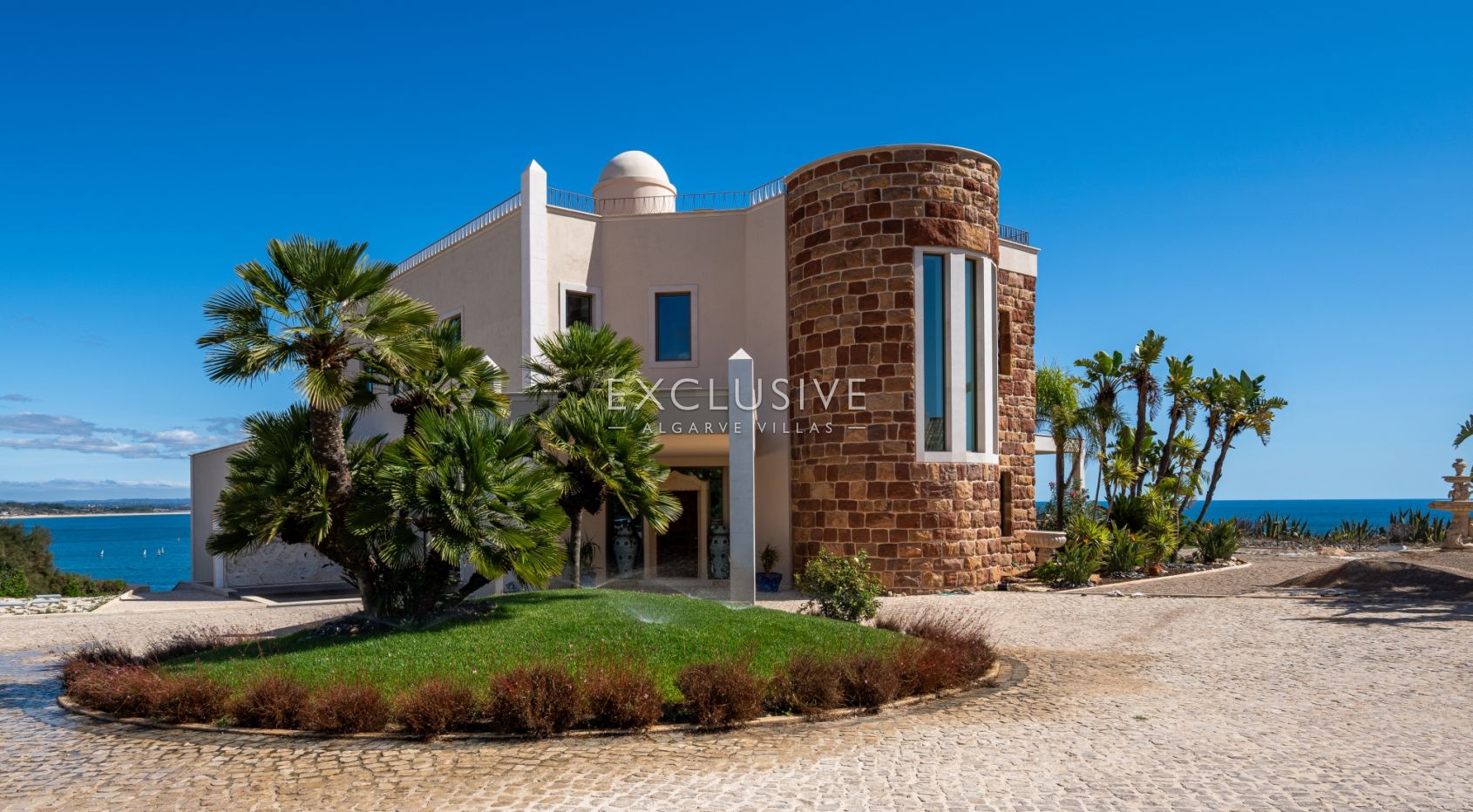 Moradia de frente para o mar com 8 quartos com ilha privada em Lagos, Algarve, Portugal