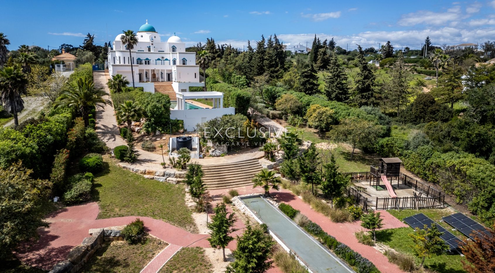 Luxe villa met 5 slaapkamers in Lagoa - Perfect voor gezinnen, boetiekhotel of retraitecentr
