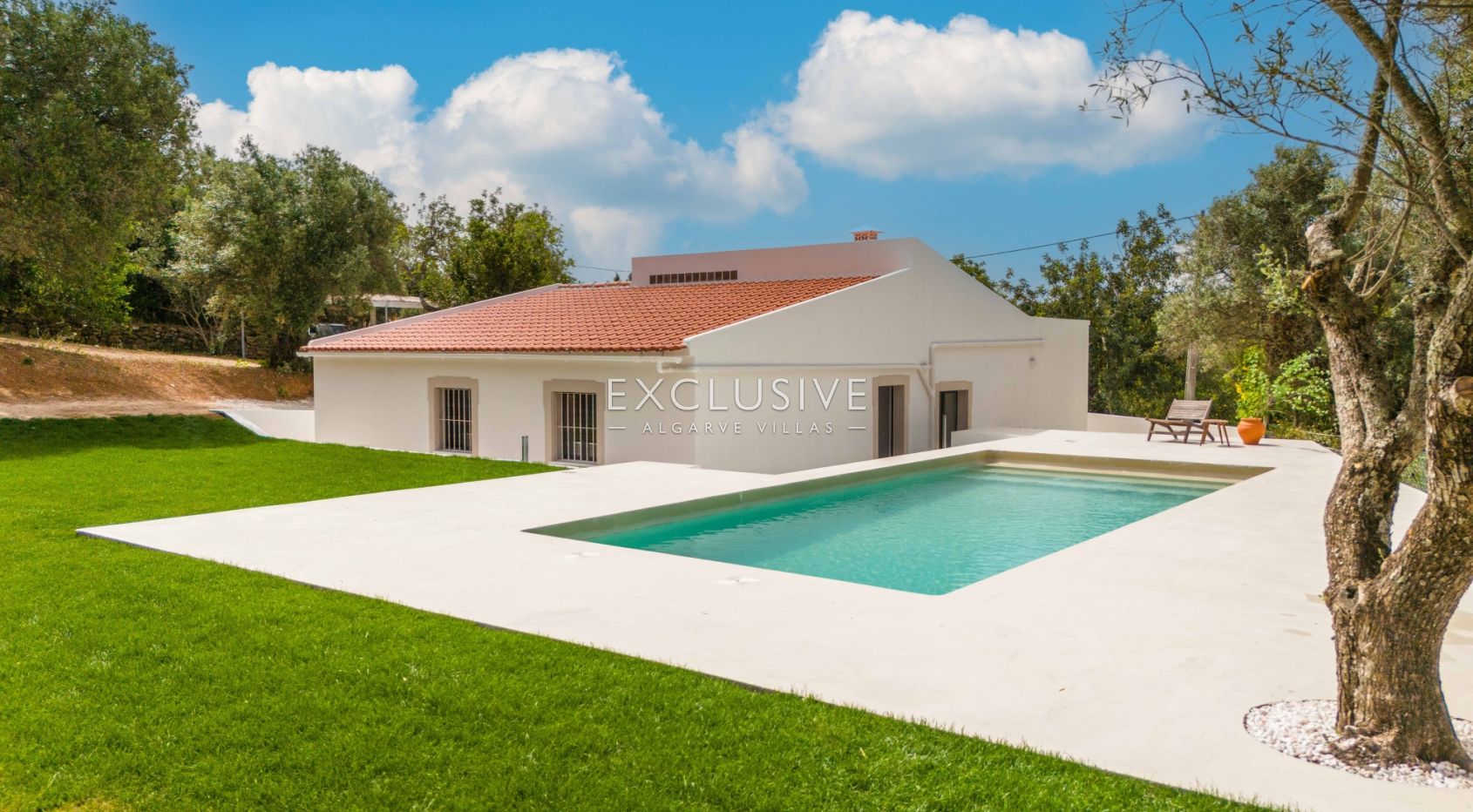 Recently renovated 3 bedroom house in countryside in Bordeira, Faro