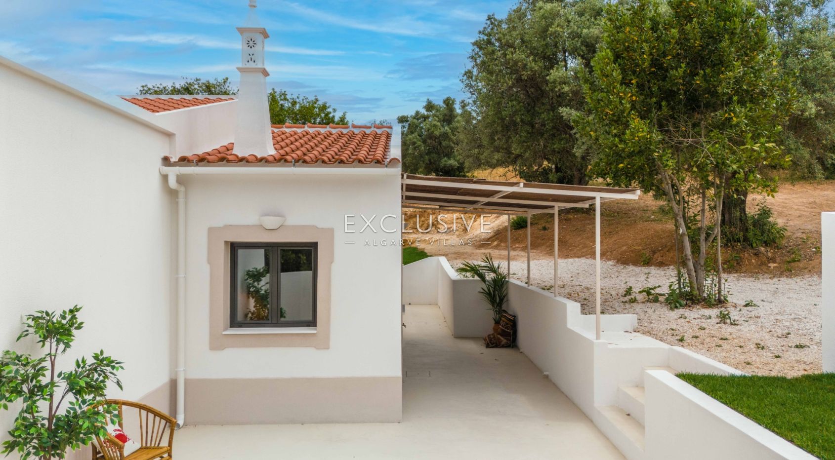 Recently renovated 3 bedroom house in countryside in Bordeira, Faro