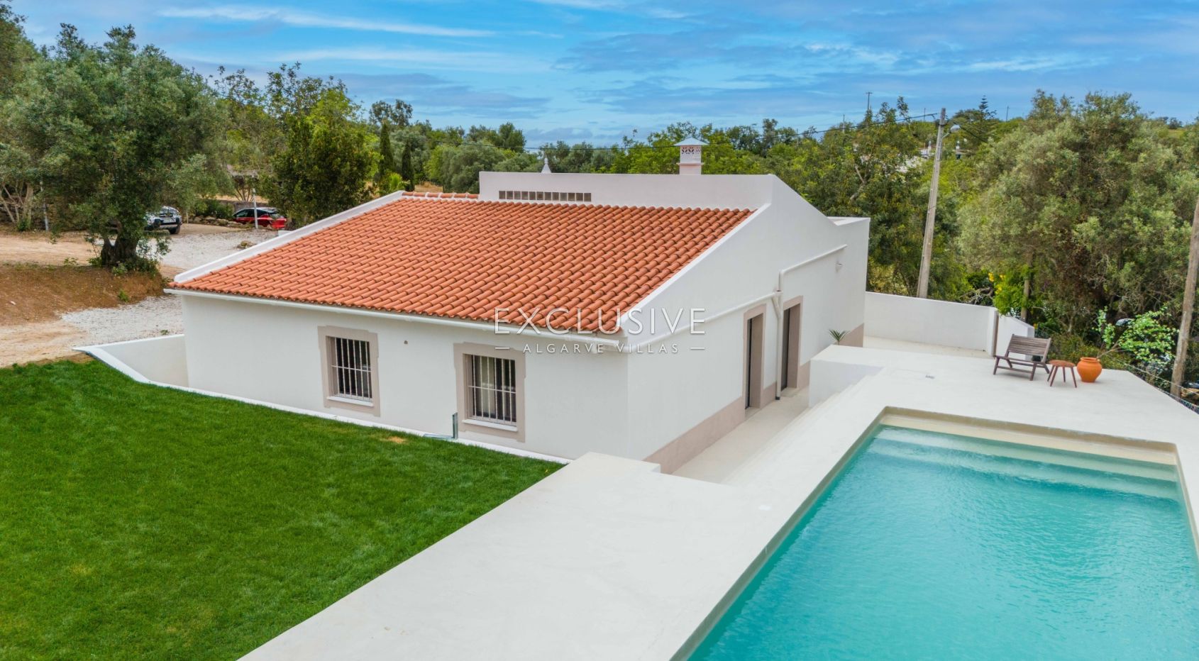 Recently renovated 3 bedroom house in countryside in Bordeira, Faro