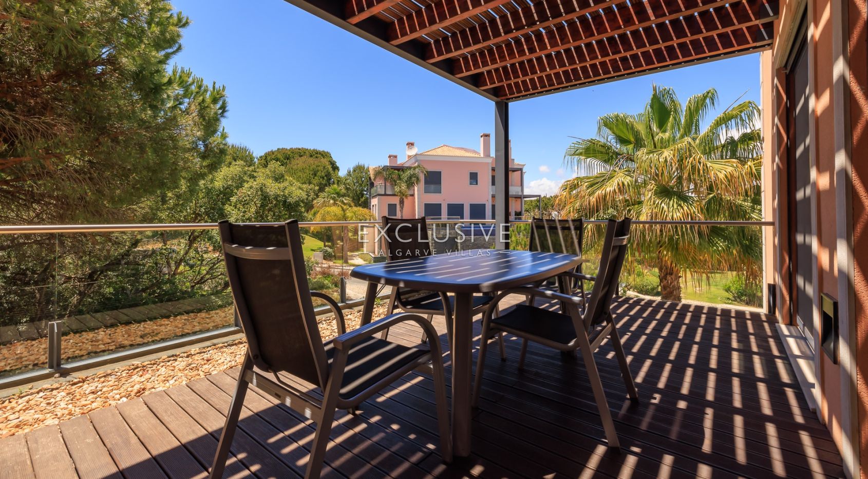 Zwei-Zimmer-Wohnung mit Golfblick, Vale do Lobo, Algarve