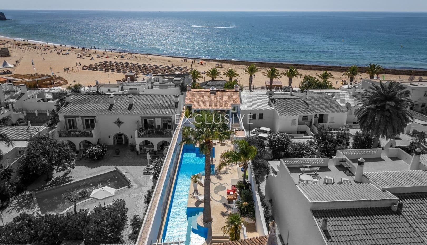 6 schlafzimmer immobilien am strand in Praia da Luz, Algarve-1