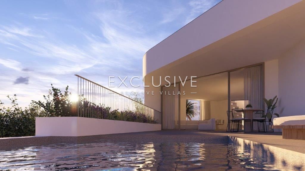 Building plot with approved project by renowned architect close to centre of Luz, Algarve