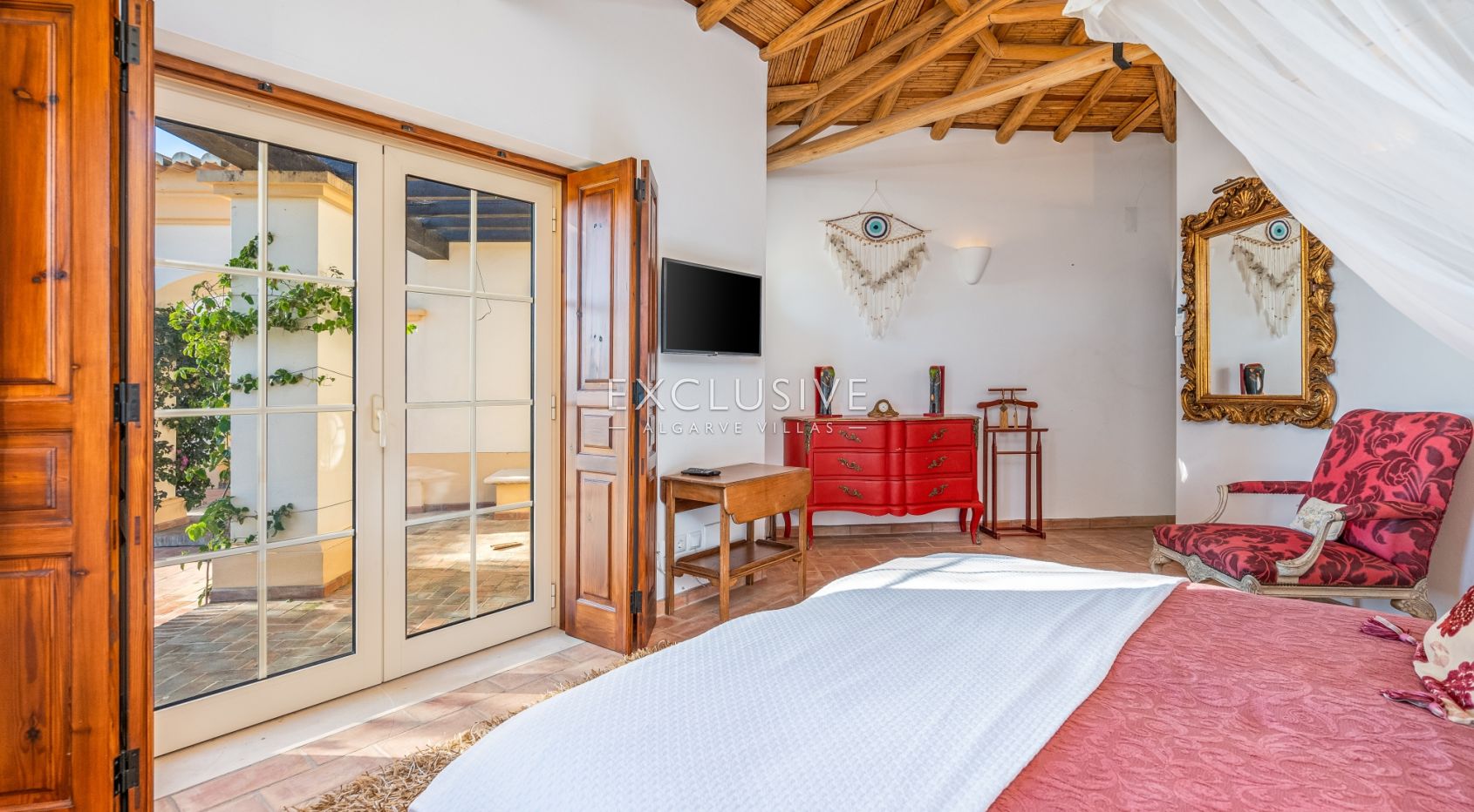 Exquise propriété de luxe avec vue sur la mer à Lagos près des plages et du terrain de golf