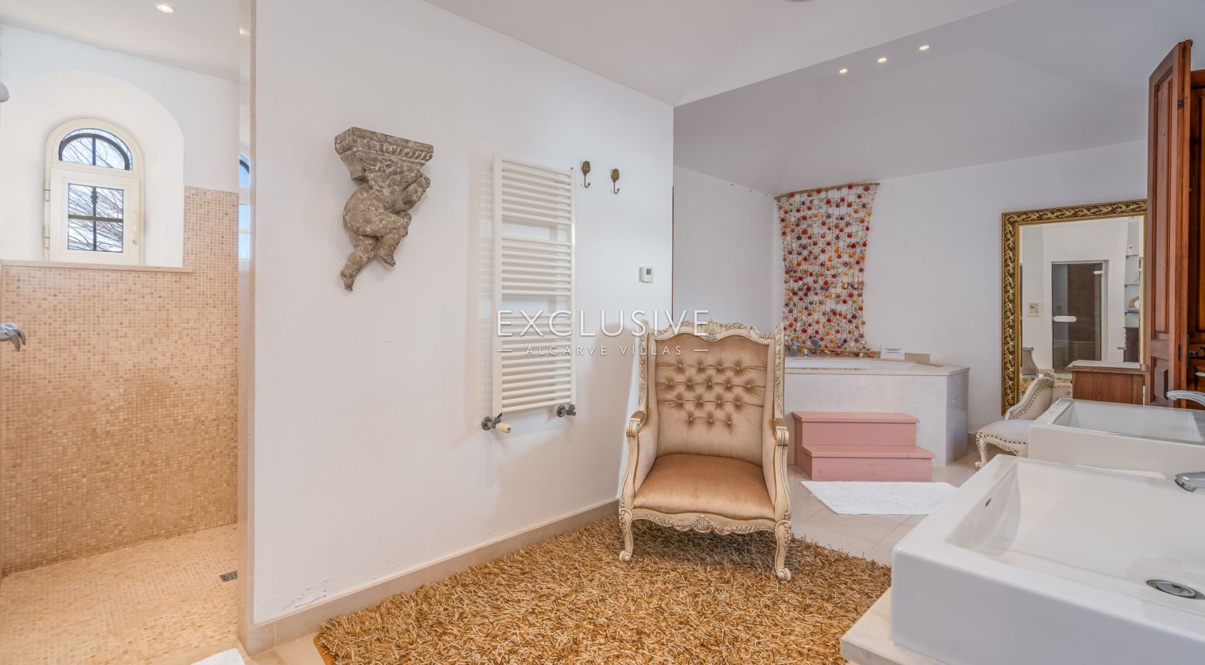 Exquise propriété de luxe avec vue sur la mer à Lagos près des plages et du terrain de golf