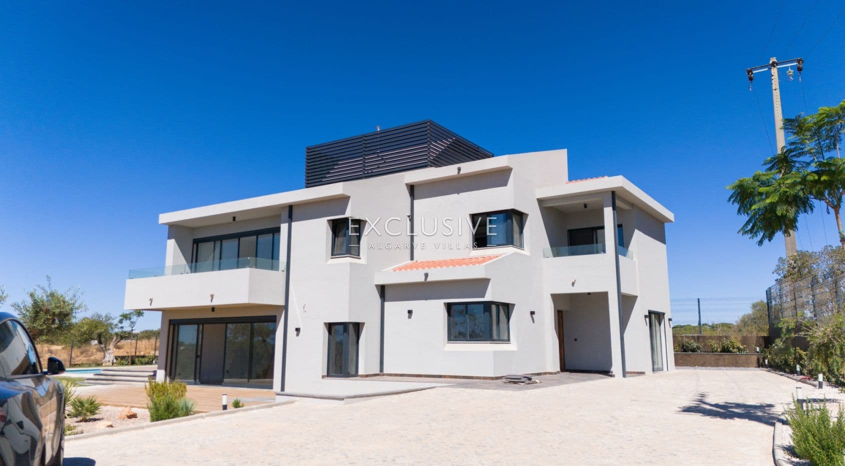 7 Schlafzimmer moderne Villa in der Nähe von Quarteira Strand, Algarve-2