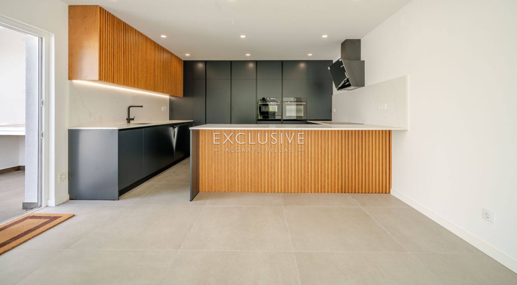 villa rénovée de 4 chambres à Vilamoura, Algarve
