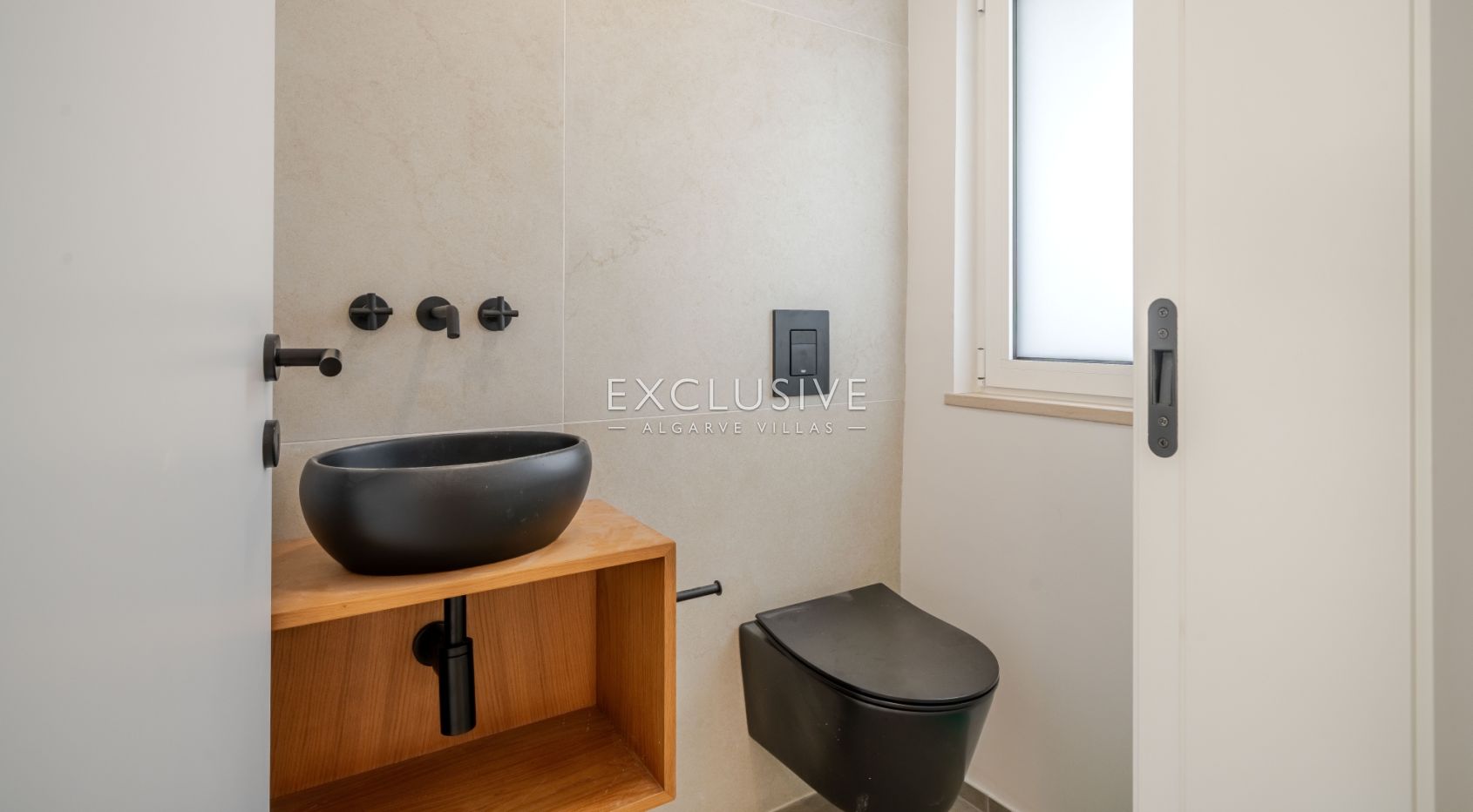 villa rénovée de 4 chambres à Vilamoura, Algarve