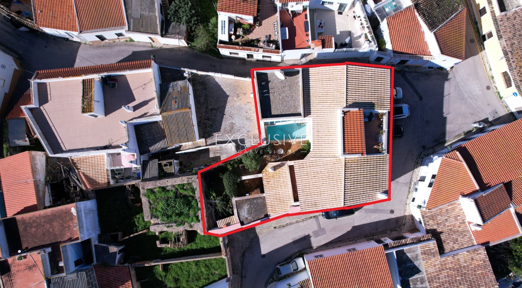 Charmantes Stadthaus mit 4 Schlafzimmern und Pool in dem ruhigen Dorf Estombar, Algarve