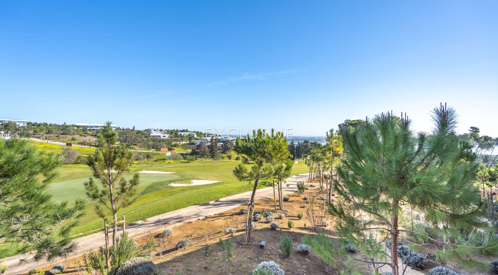 Resale, buy luxury property on Palmares golfcourse resort in Lagos
