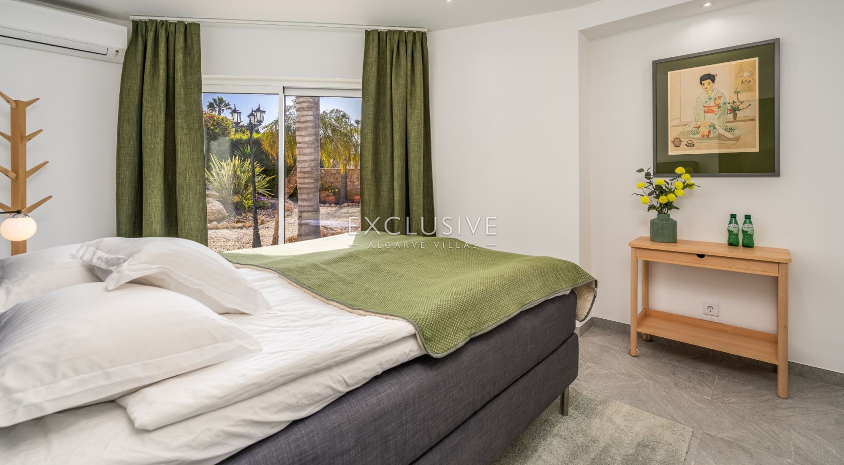 villa de 4+3 chambres avec vue sur la mer et les falaises Carvoeiro, Algarve