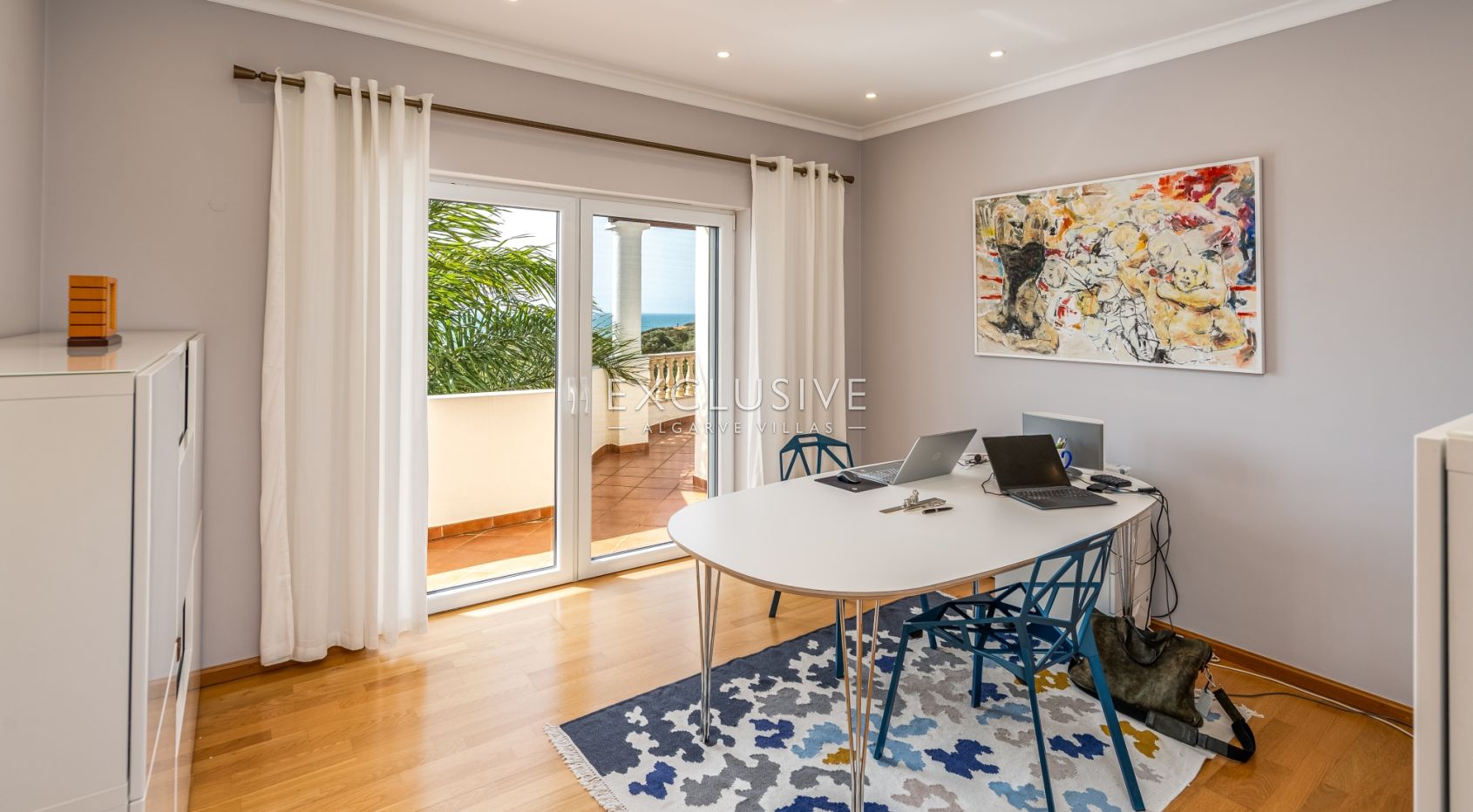 villa de 4+3 chambres avec vue sur la mer et les falaises Carvoeiro, Algarve