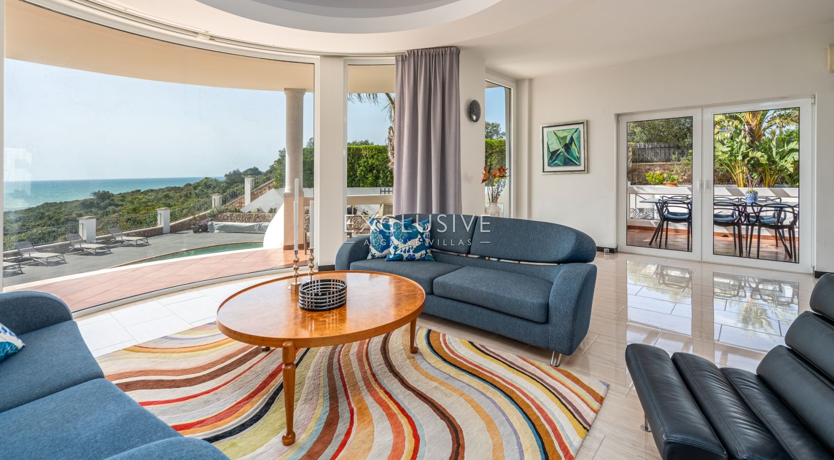 villa de 4+3 chambres avec vue sur la mer et les falaises Carvoeiro, Algarve