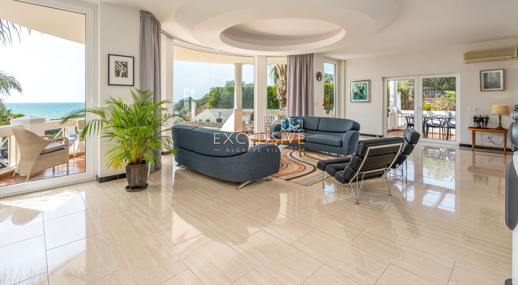 villa de 4+3 chambres avec vue sur la mer et les falaises Carvoeiro, Algarve