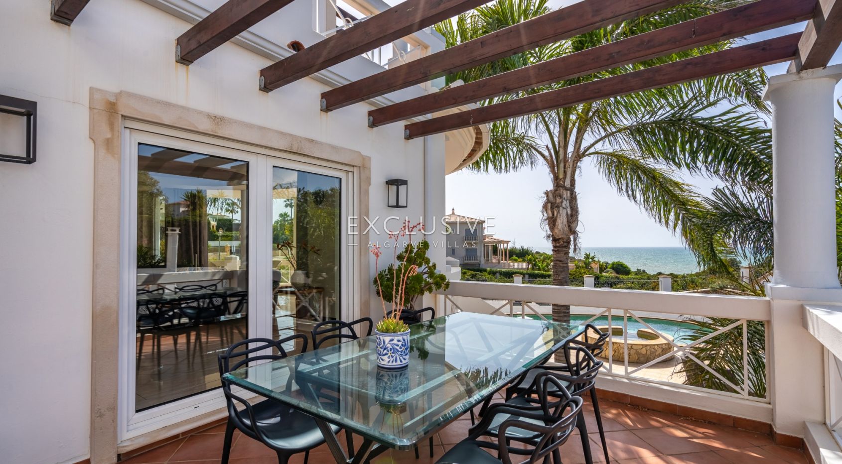 villa de 4+3 chambres avec vue sur la mer et les falaises Carvoeiro, Algarve