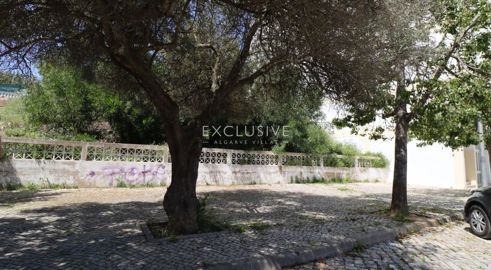 Carvoeiro centre building plot within walking distance to the beach, unique opportunity