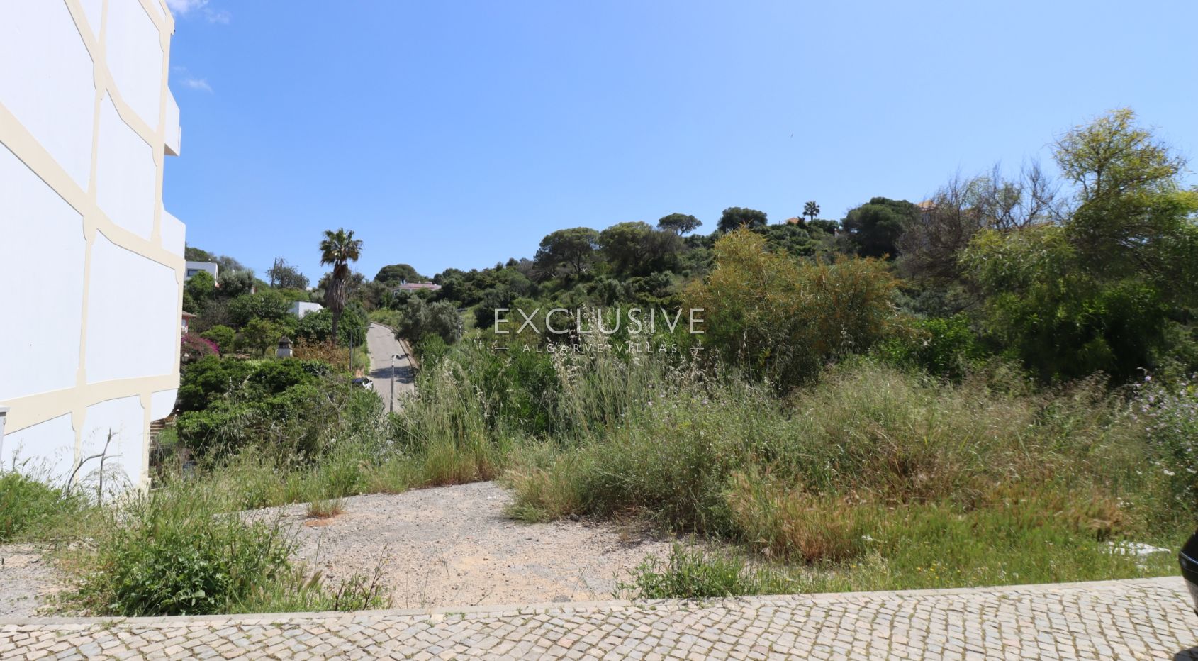 Carvoeiro centre building plot within walking distance to the beach, unique opportunity