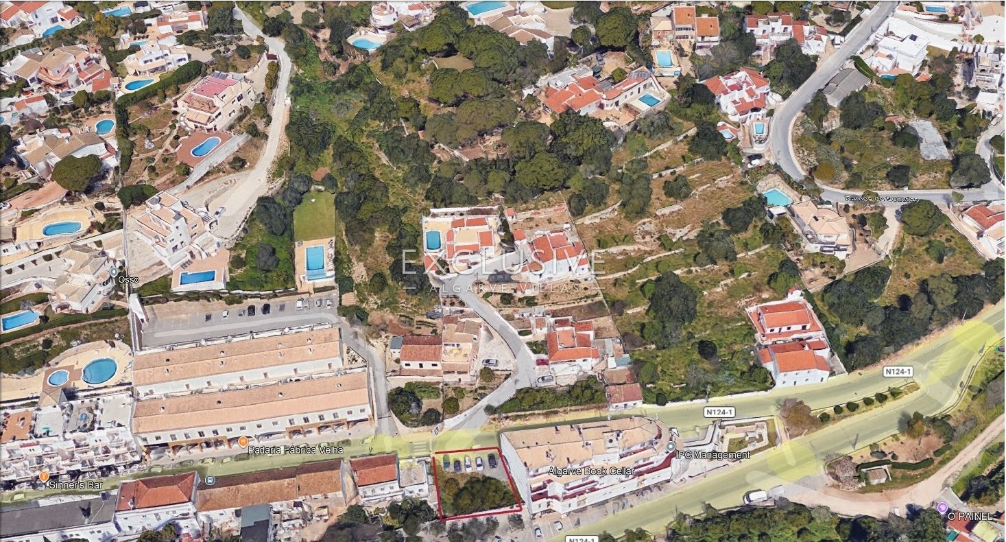 Carvoeiro centre building plot within walking distance to the beach, unique opportunity