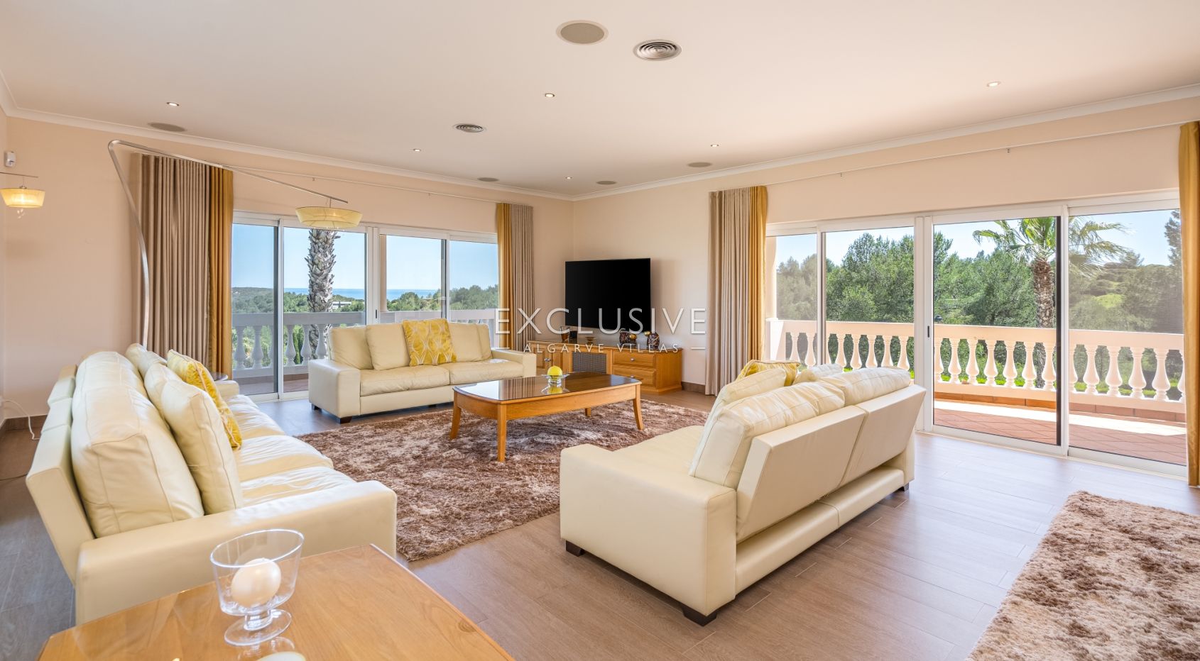 Villa de Luxe avec Vue Panoramique dans le Parc Naturel de l’Algarve Occidental