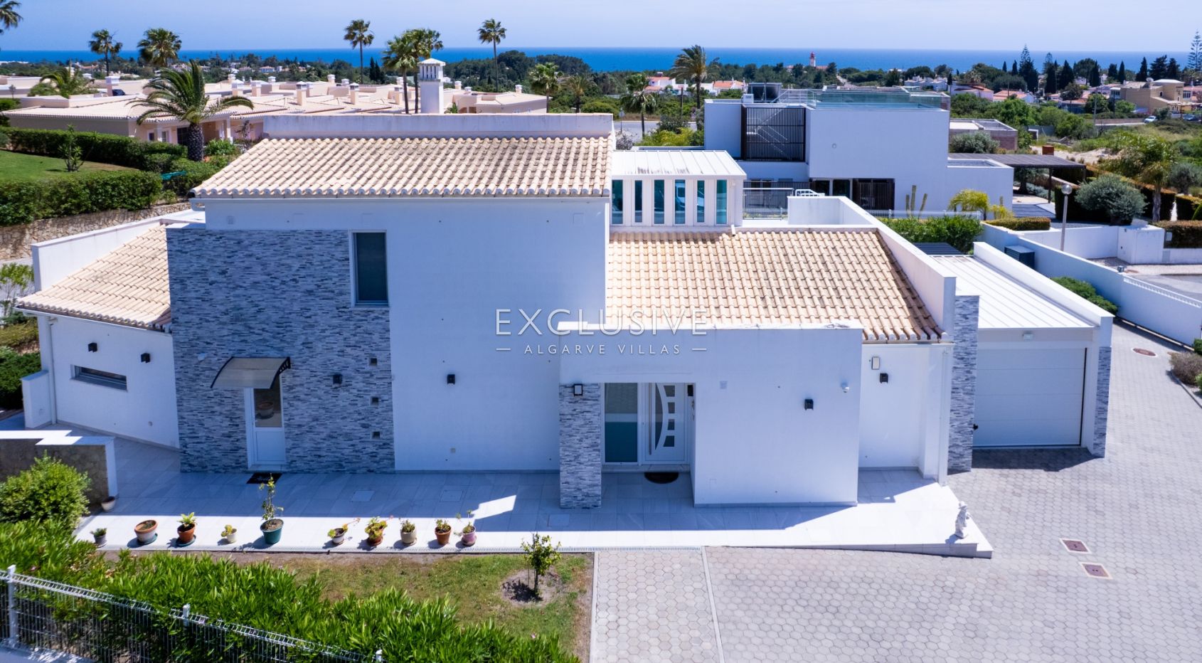 une propriété à Carvoeiro - Luxury 4 bedroom villa with pool with sea views, Algarve