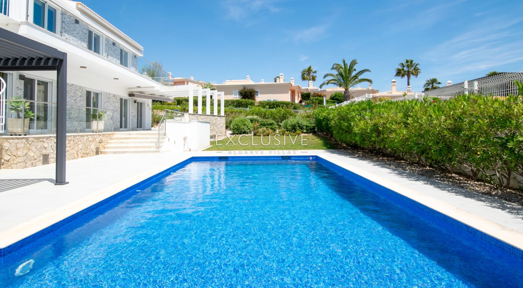 une propriété à Carvoeiro - Luxury 4 bedroom villa with pool with sea views, Algarve