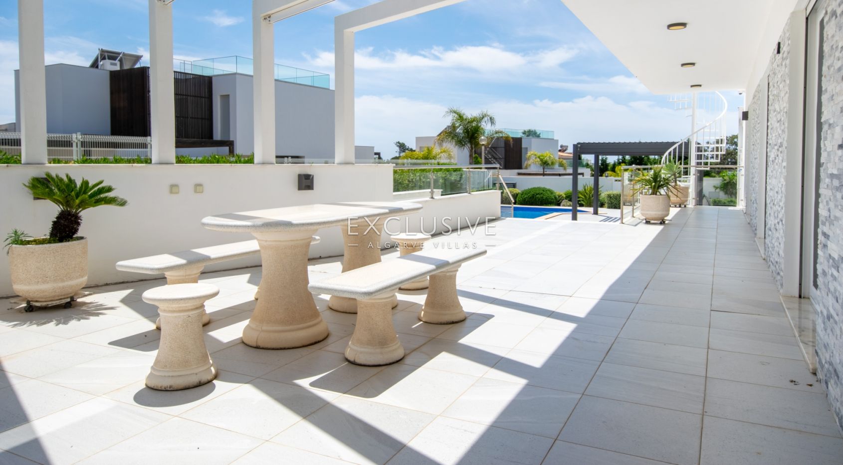 une propriété à Carvoeiro - Luxury 4 bedroom villa with pool with sea views, Algarve