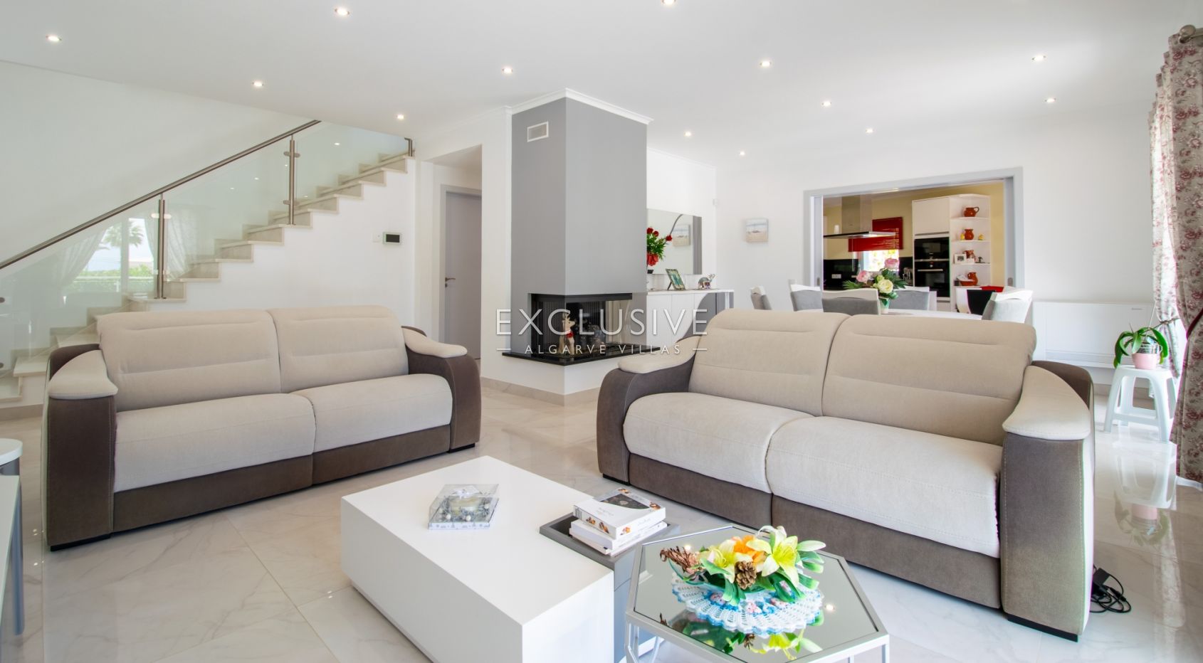 une propriété à Carvoeiro - Luxury 4 bedroom villa with pool with sea views, Algarve