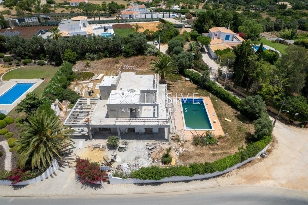 near Carvoeiro Alfanzina lighthouse renovated 4 bedroom ocean view villa with private pool