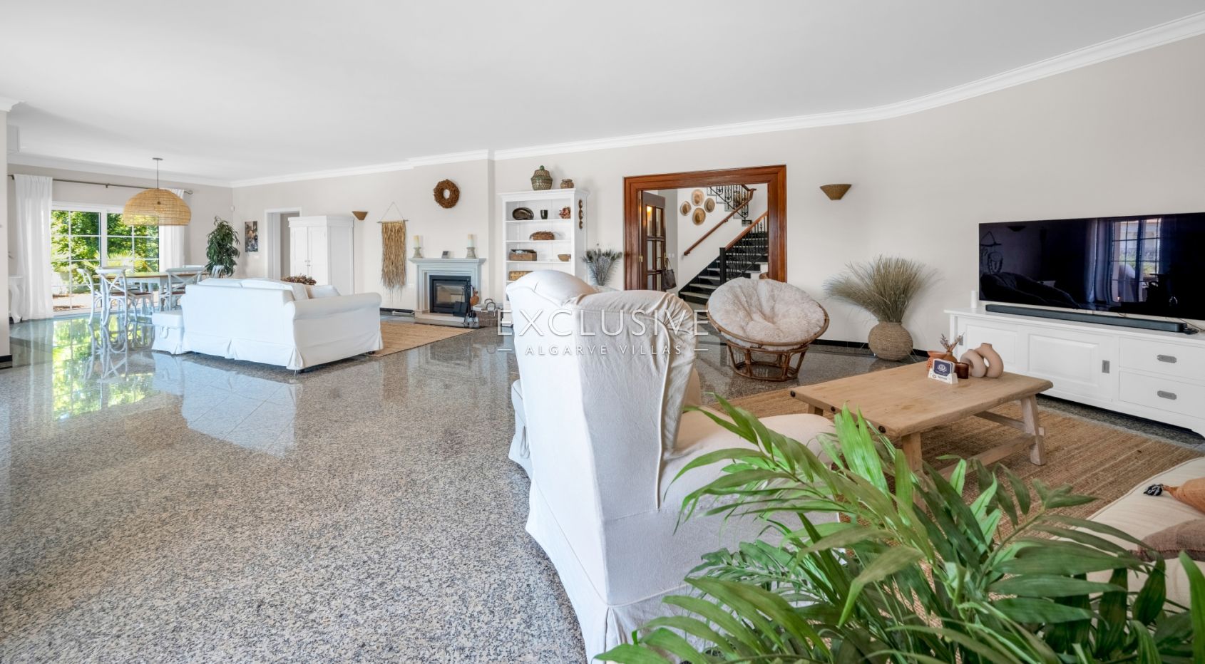 Charming Villa with seaview close to the beach, Alvor, Algarve