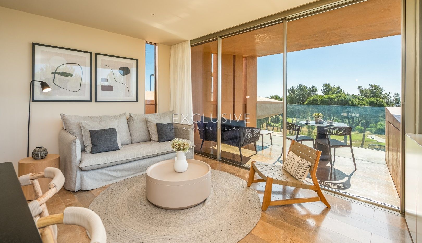 Stylish 2 Bedroom Apartment with Sea Views at Palmares Golf Resort – Resale Opportunity