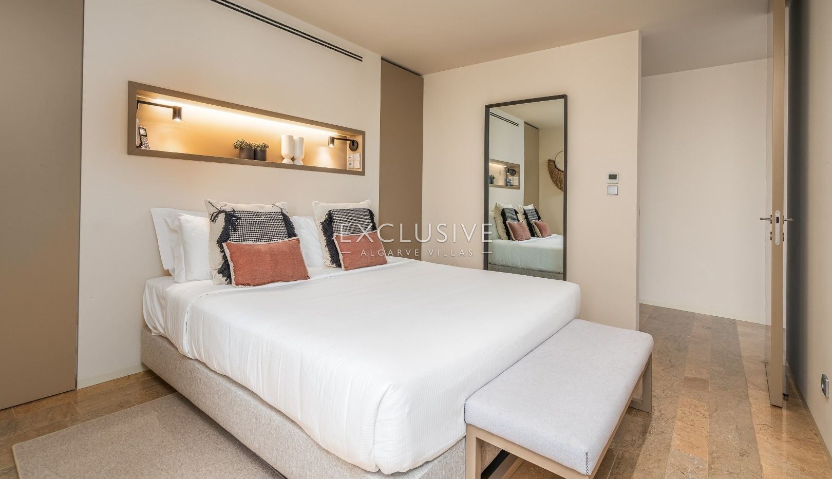 Stylish 2 Bedroom Apartment with Sea Views at Palmares Golf Resort – Resale Opportunity