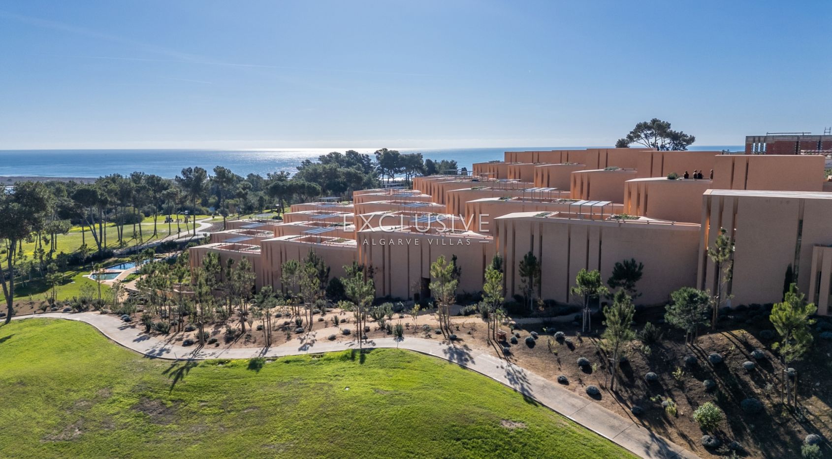 Stylish 2 Bedroom Apartment with Sea Views at Palmares Golf Resort – Resale Opportunity