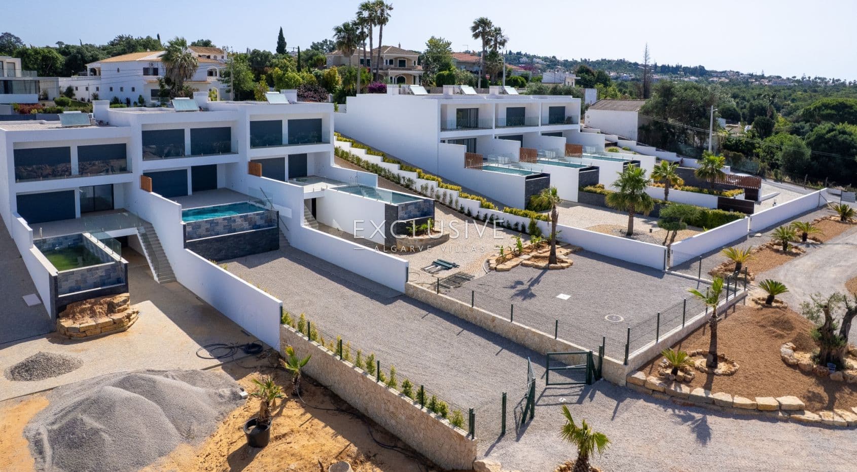 Zeitgenössische Villa in Luxuswohnanlage in Almancil, Algarve-2
