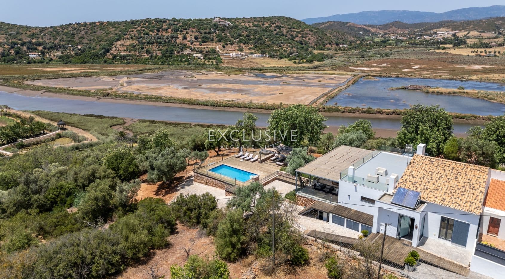 Moderne Immobilie mit spektakulärem Flussblick in Silves, Algarve-1