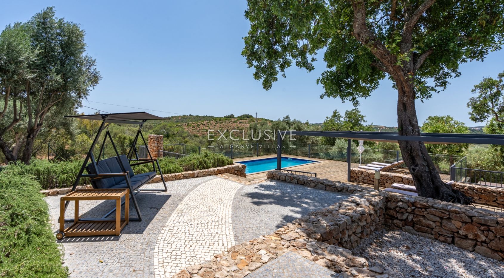 Moderne Immobilie mit spektakulärem Flussblick in Silves, Algarve