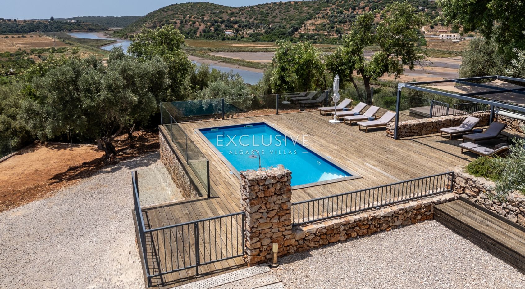 Moderne Immobilie mit spektakulärem Flussblick in Silves, Algarve