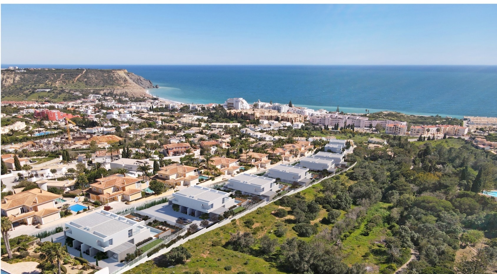 Exclusive Villa with Sea Views in a closed condominium at Monte Lemos, Praia da Luz