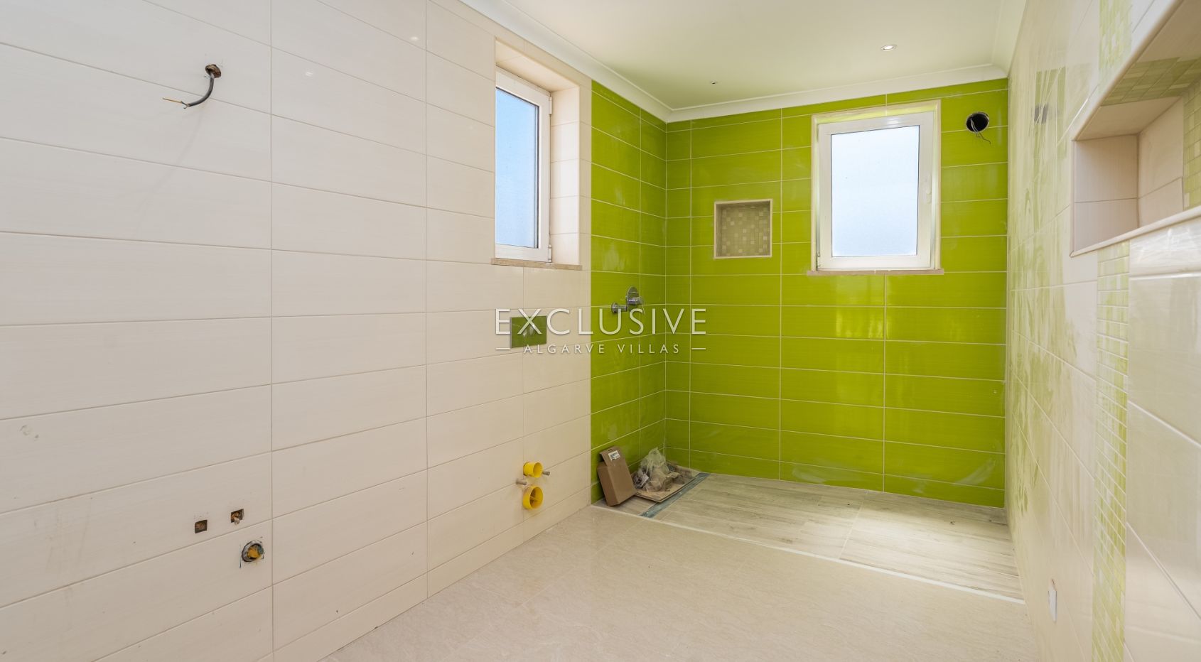 Fully Renovated Modern Villa with Sea Views in Cerro das Mós, Lagos