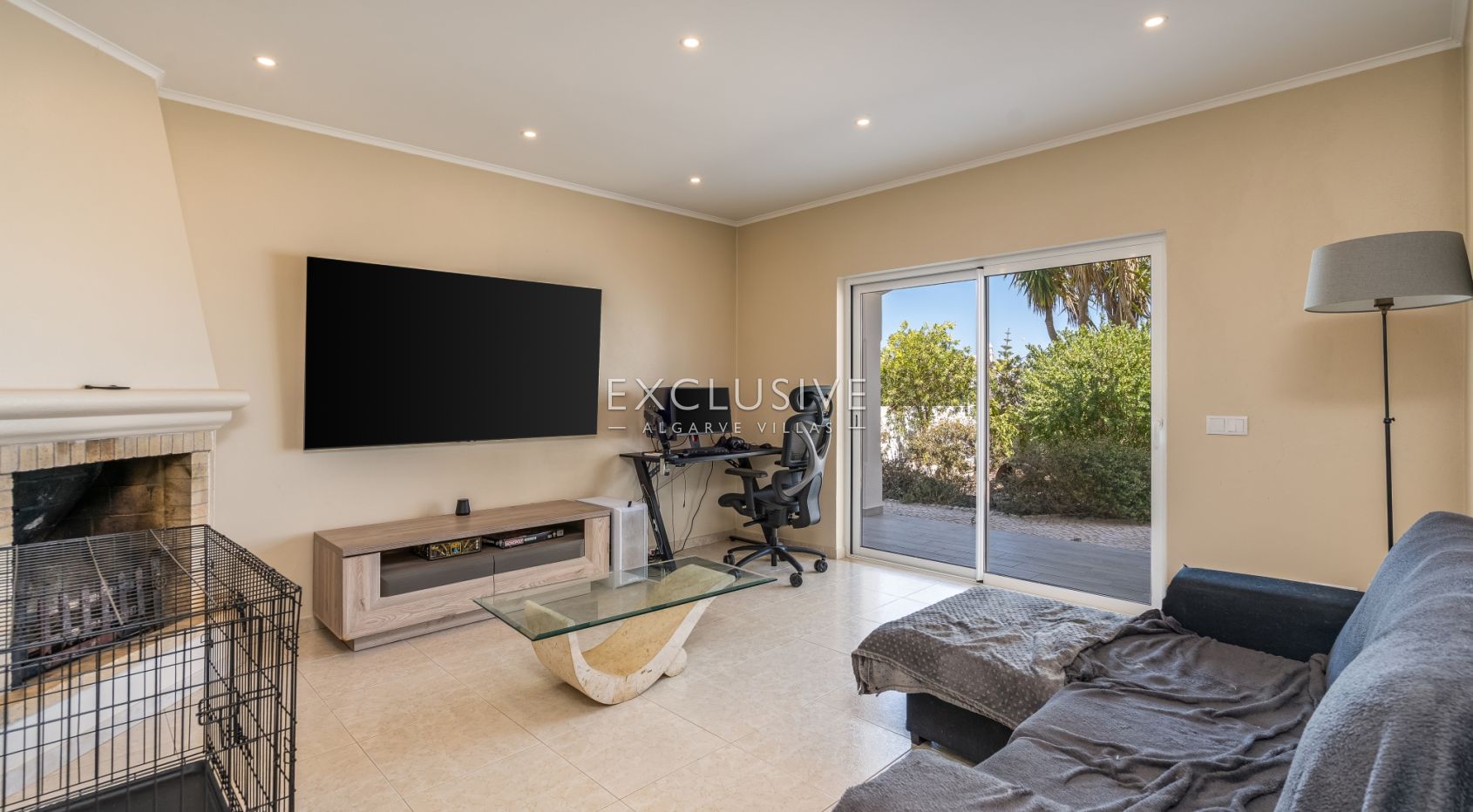 Fully Renovated Modern Villa with Sea Views in Cerro das Mós, Lagos
