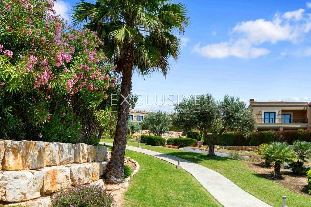 Luxuriöse 3-Schlafzimmer-Villa mit privatem Pool und Meerblick in Carvoeiro