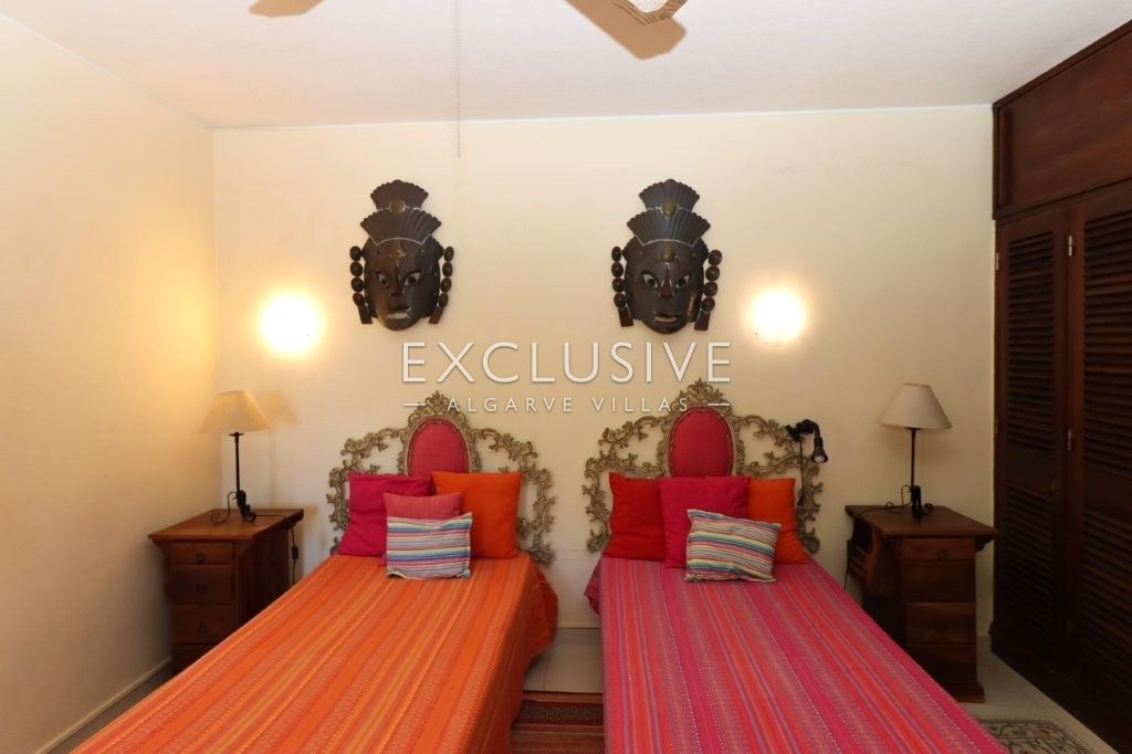 Geräumige Duplex-Wohnung mit drei Schlafzimmern in Vilamoura