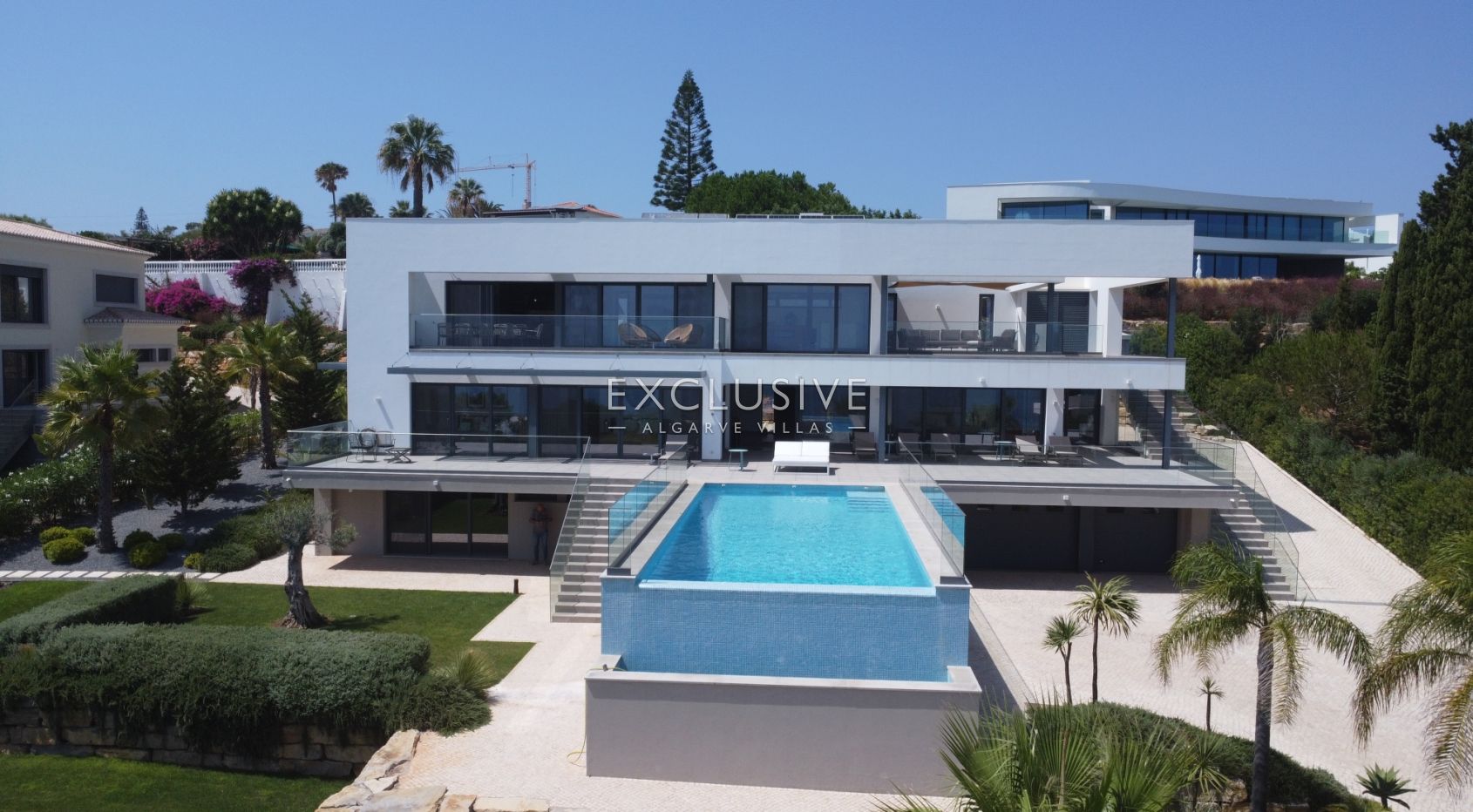 Villa atemberaubendem Meerblick und fußläufiger Entfernung zum Strand & Zentrum,, Luz