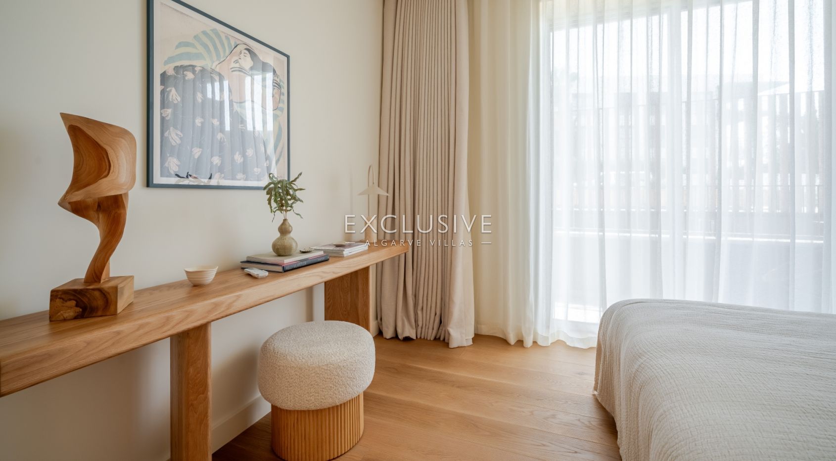 Beach front New Two Bedroom Apartment with Sea Views - Algarve