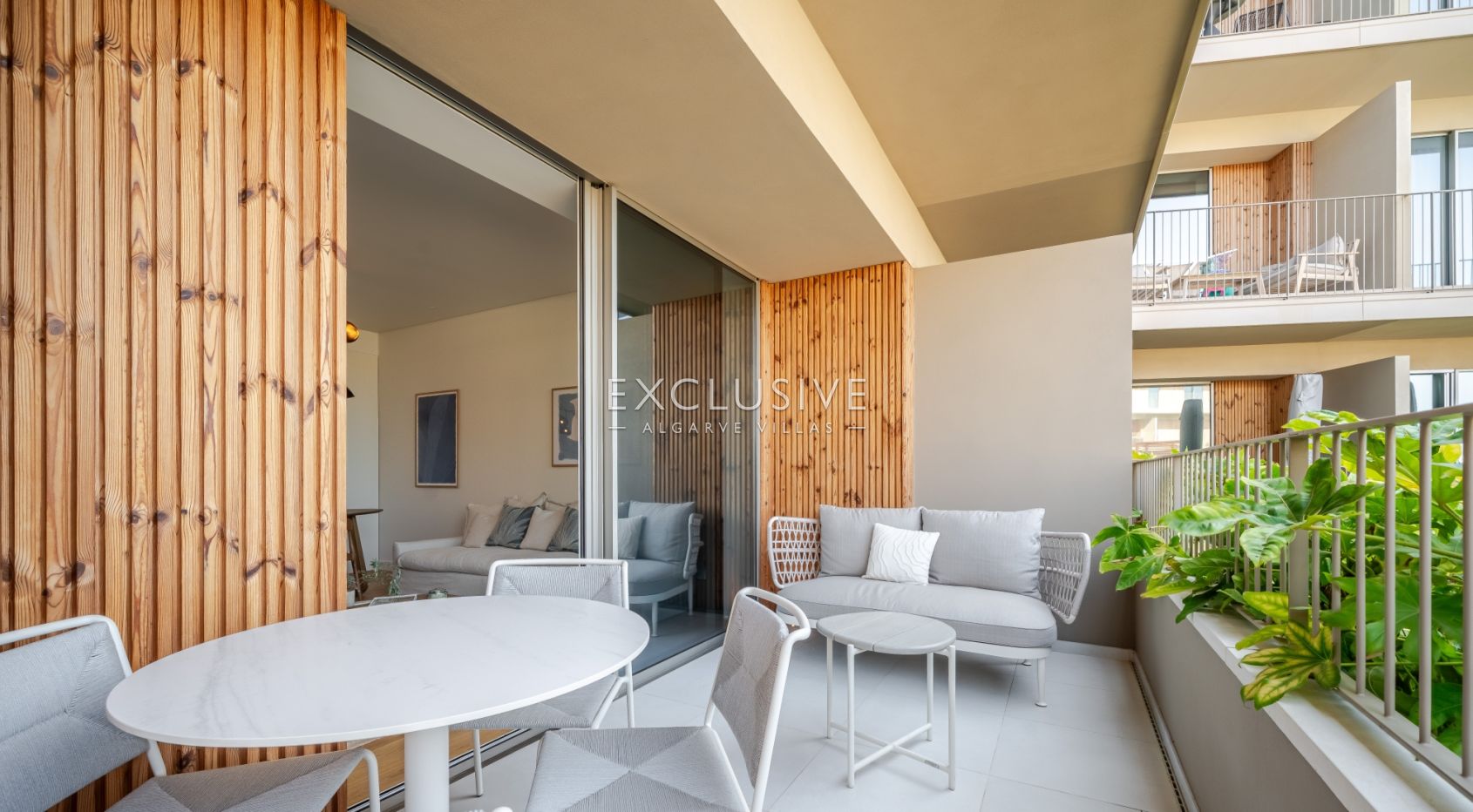 Beach front New Two Bedroom Apartment with Sea Views - Algarve