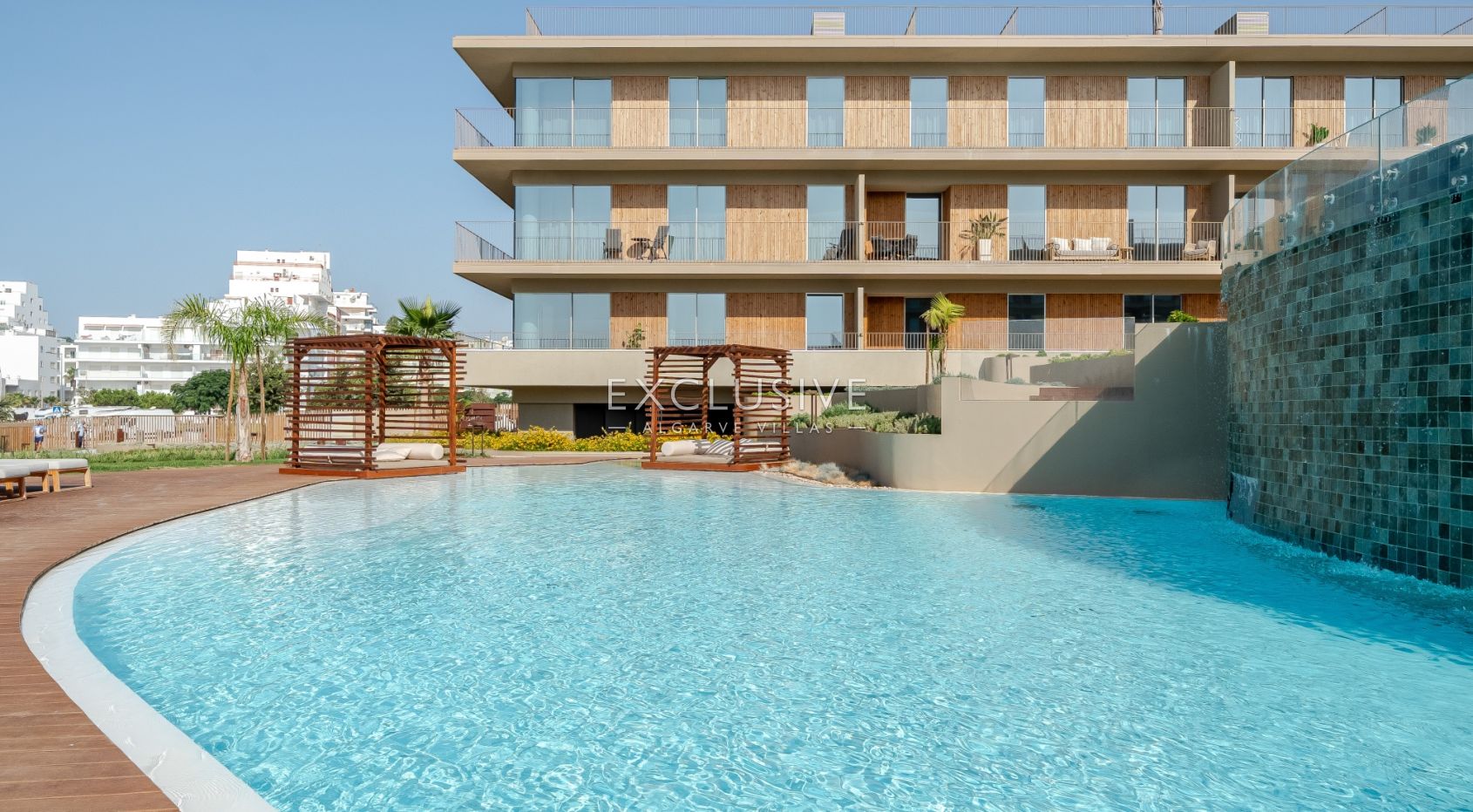 Beach front New Two Bedroom Apartment with Sea Views - Algarve