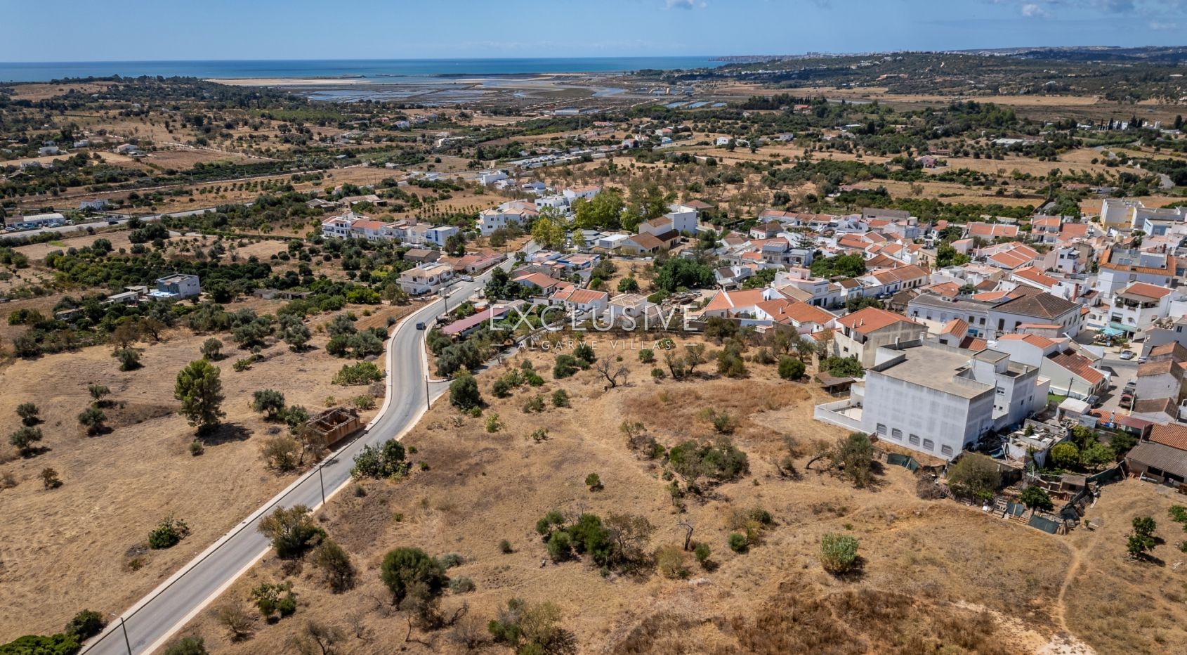 Gelegenheit zur Wohnbebauung - 12 Einheiten, Grundstück, Portimão, Algarve