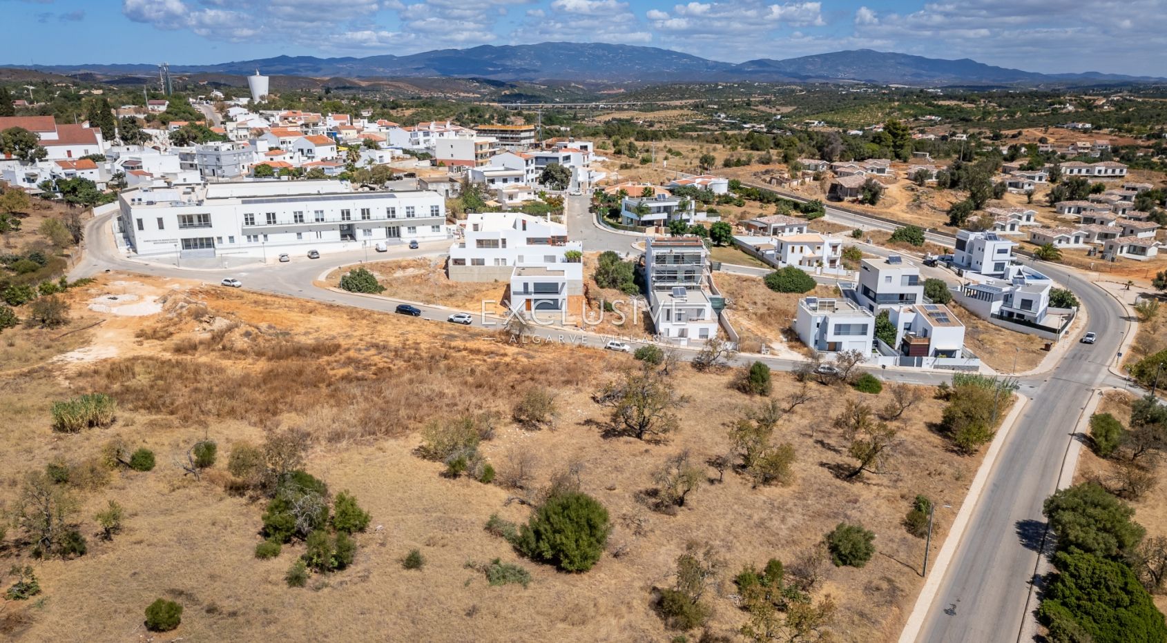 Gelegenheit zur Wohnbebauung - 12 Einheiten, Grundstück, Portimão, Algarve