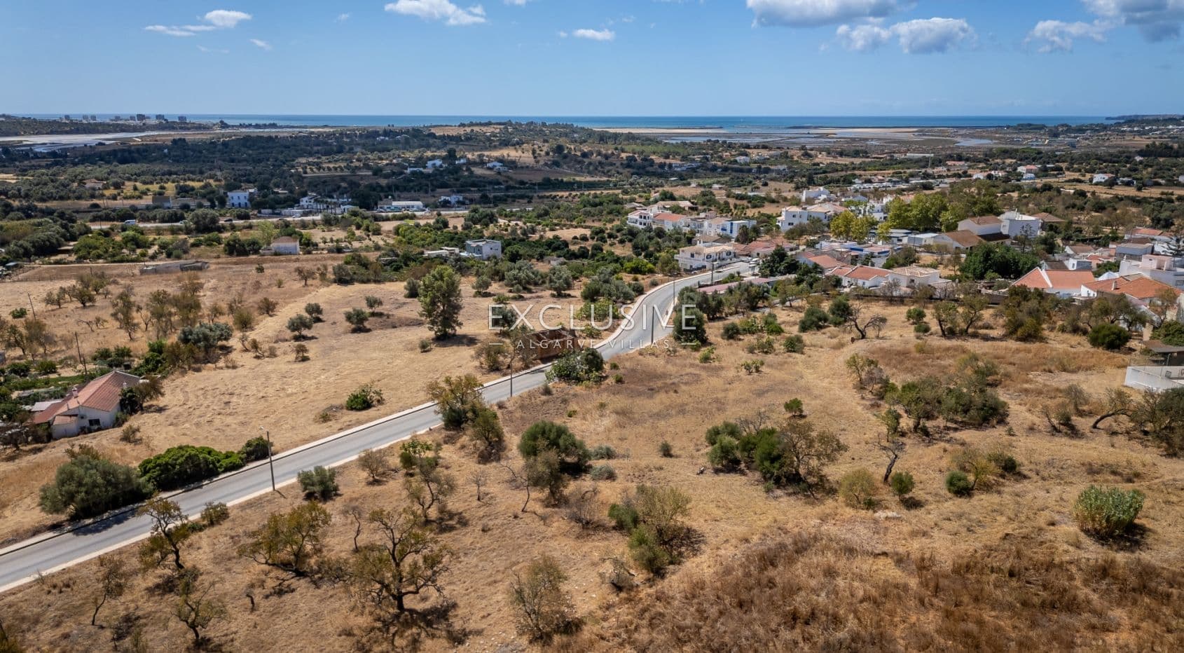 Gelegenheit zur Wohnbebauung - 12 Einheiten, Grundstück, Portimão, Algarve-2